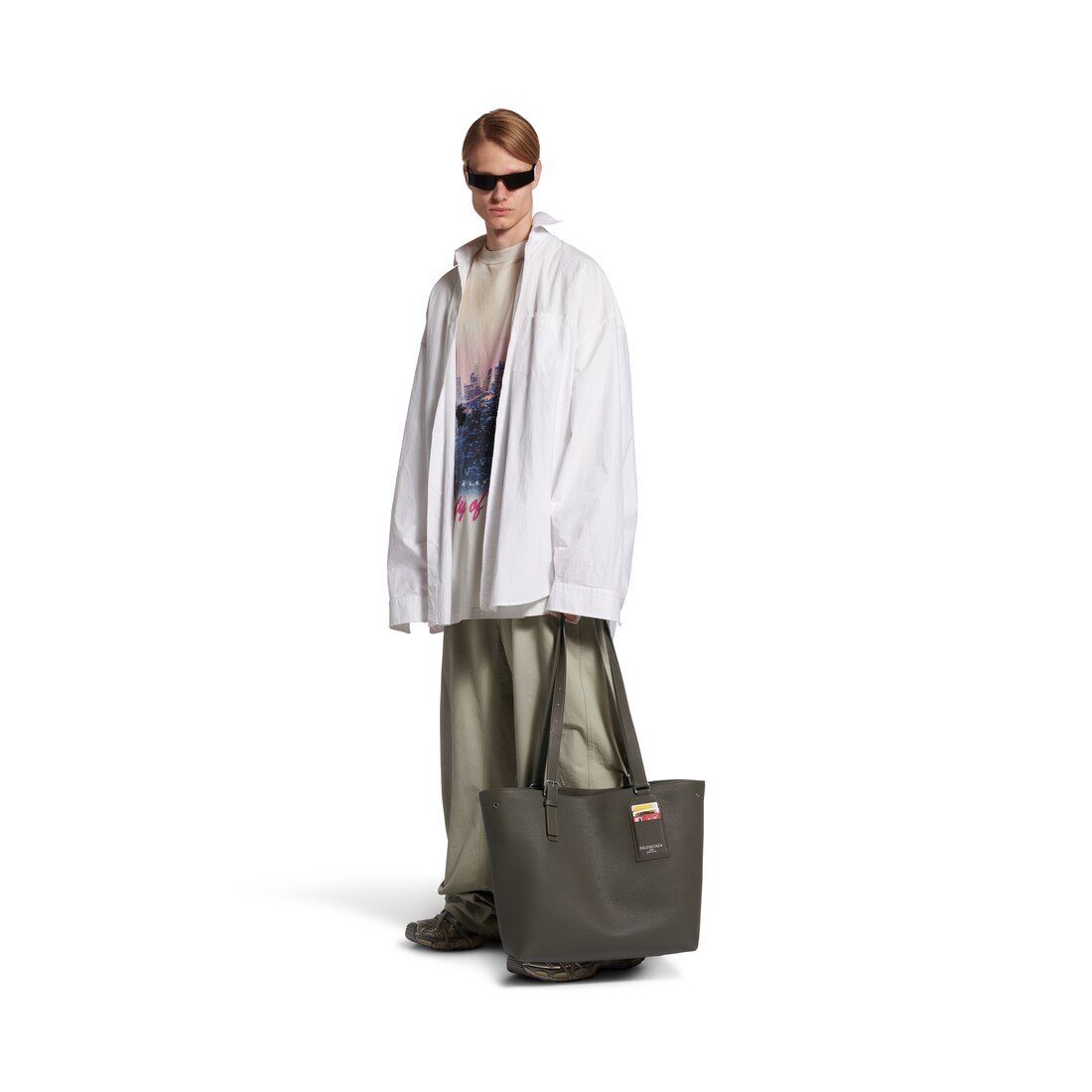 新着！【BALENCIAGA】Credit トートバッグ すぐ届く♪BALENCIAGA*Creditトートバッググレインカーフスキン
