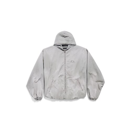 oversized zip-up hoodie