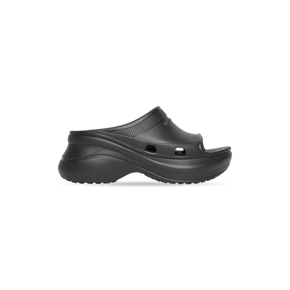 ブラック の ウィメンズ Pool Crocs™ スライドサンダル