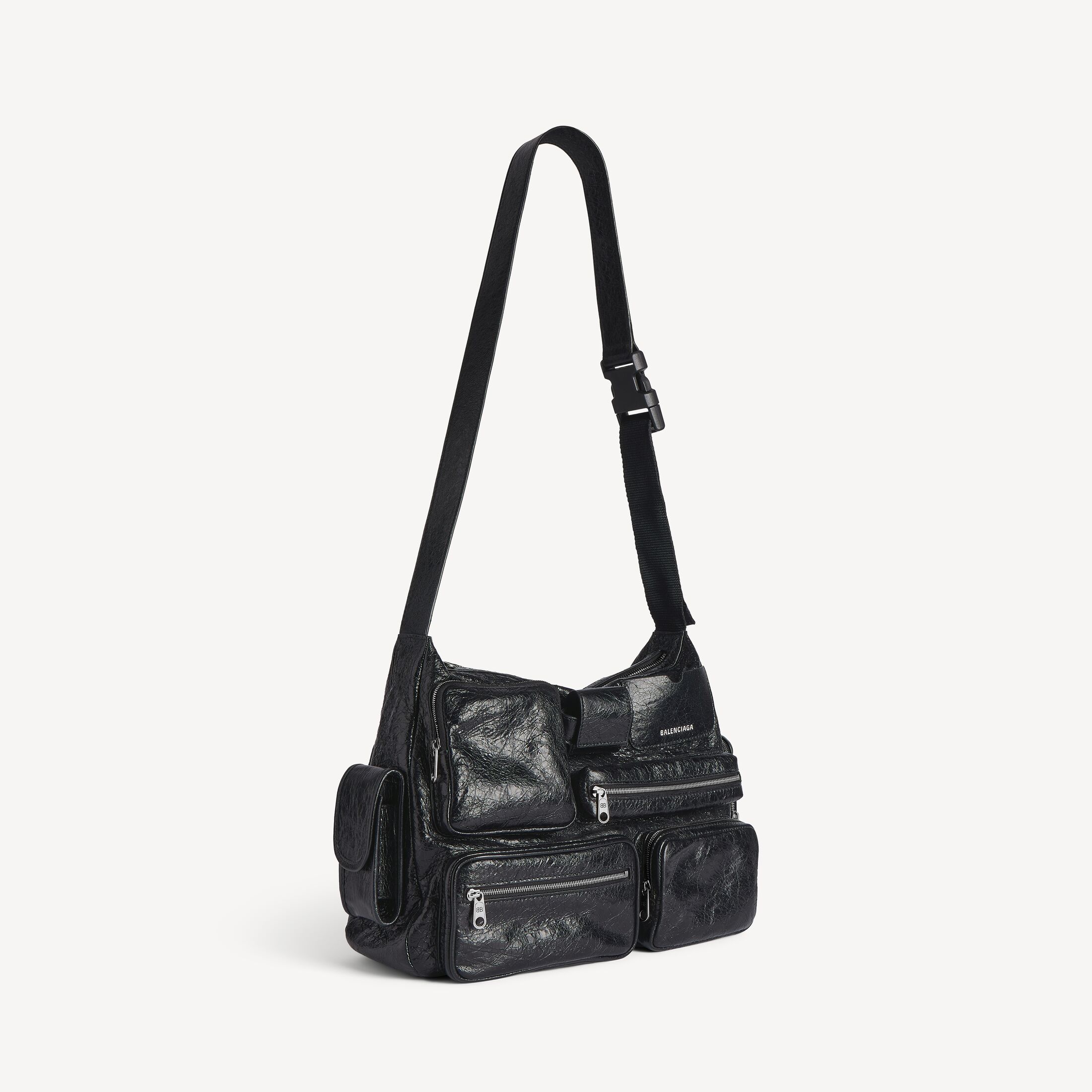 SUPERBUSY MESSENGER BAG 33 IN BLACK ARENA LAMBSKIN