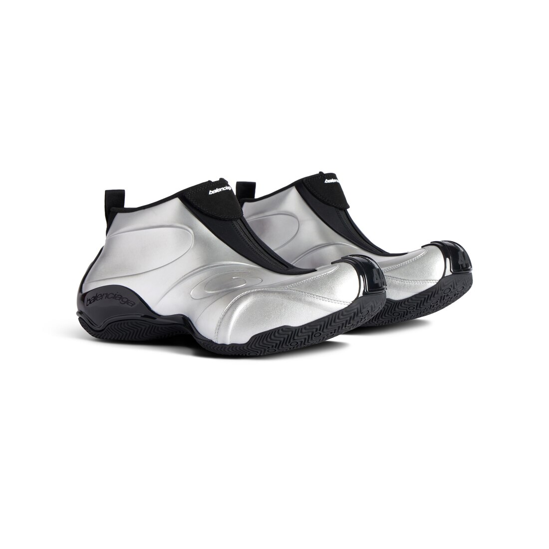 Men's Basketball Sneaker  in Silver/black