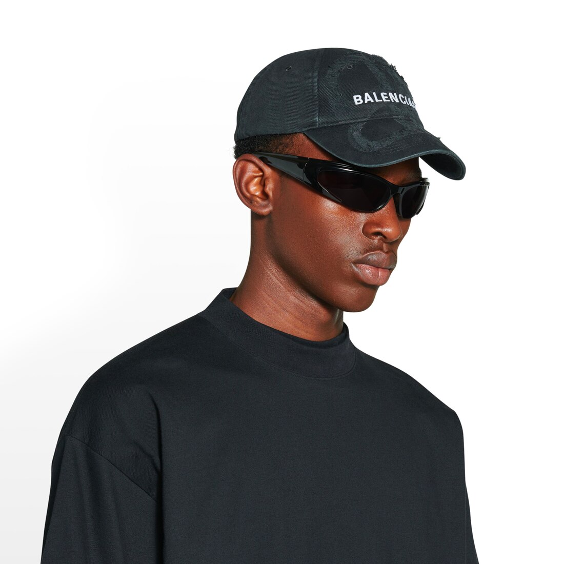 Bb Laser Destroyed Cap in Black | Balenciaga CA