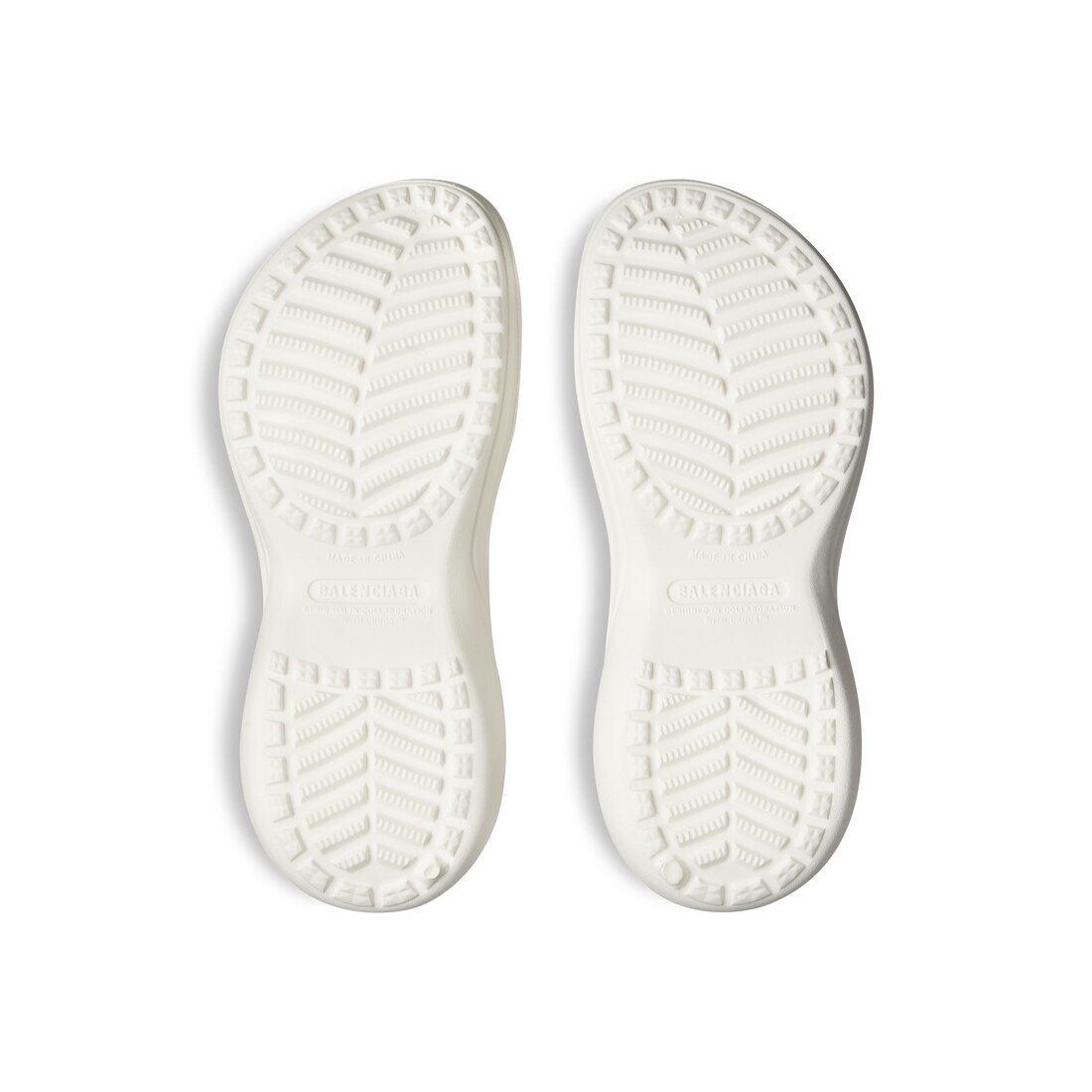 直営店BALENCIAGAクロックスJibbitzレディースビーチサンダル♪ Women's Crocs™ Thong Jibbitz™ in White | Balenciaga CA