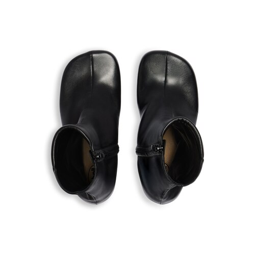 balenciaga i scholl bootie