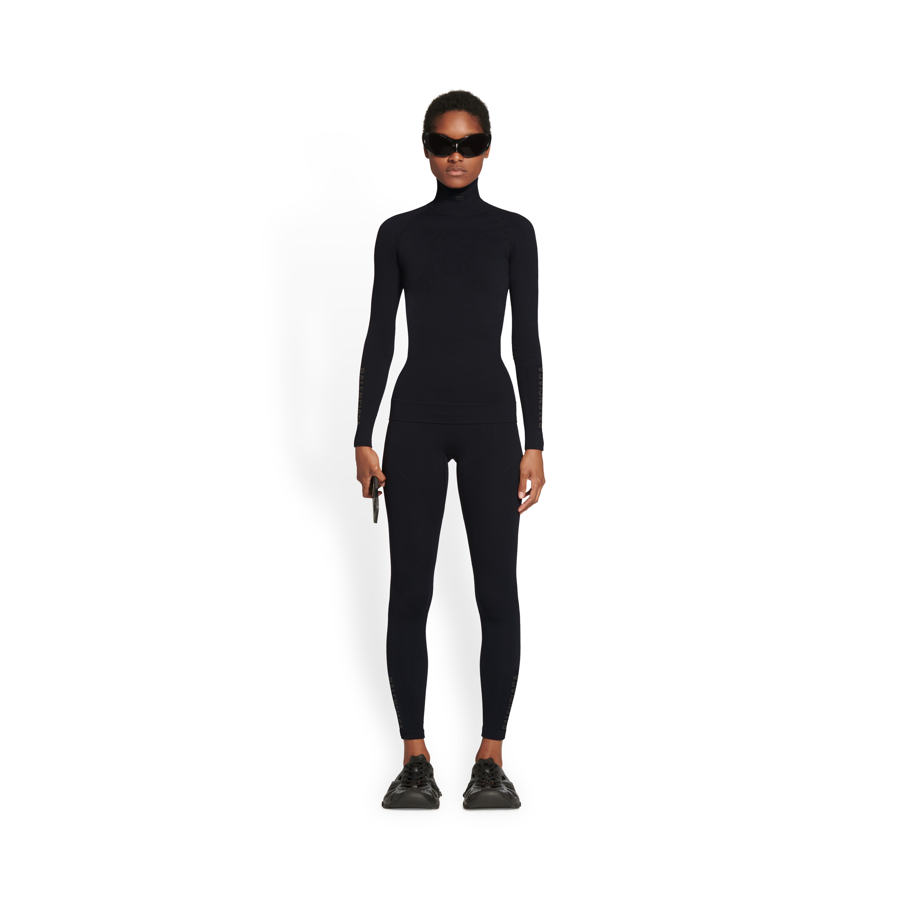 Robe stakåndet Korridor Women's Sporty B Highneck Athletic Top in Black | Balenciaga US