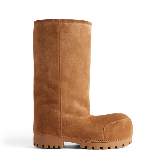 alaska fur high boot