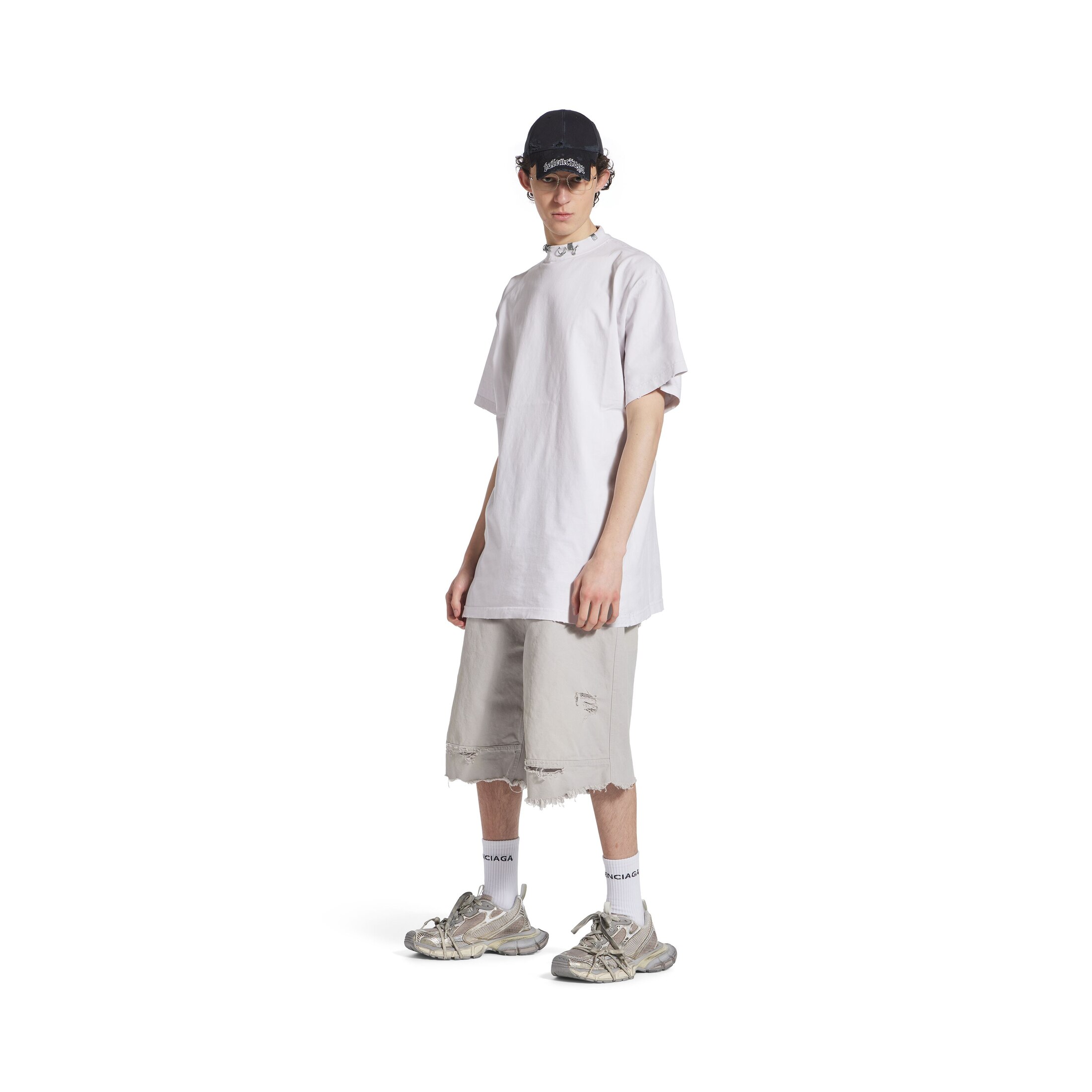 3xl sneaker
