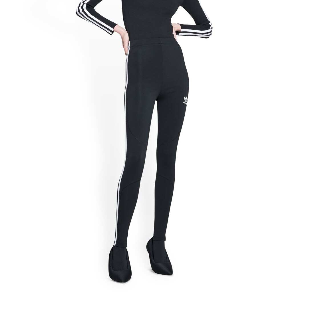 hjælpe Nogen som helst mod Women's Balenciaga / Adidas Athletic Leggings in Black | Balenciaga US