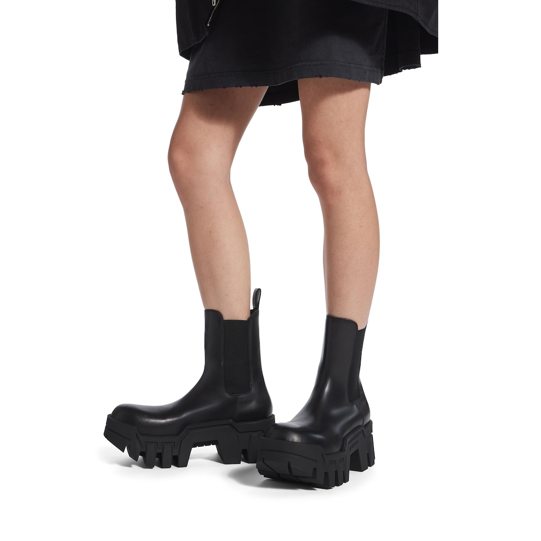 Balenciaga leather chelsea boots Clearance