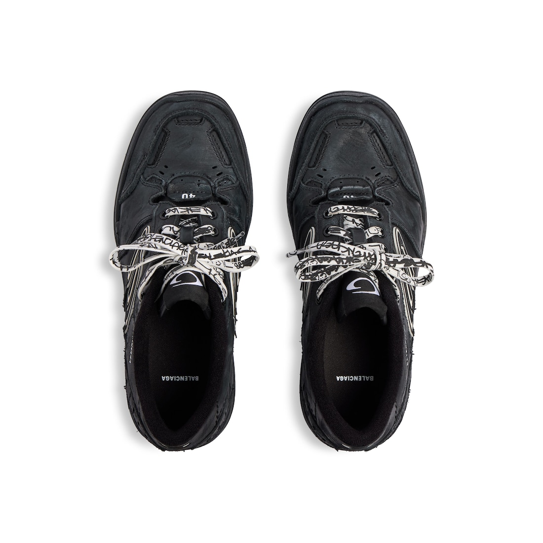 【送料込】BALENCIAGA★Hamptons Worn out スニーカー ホワイト の ウィメンズ Hamptons Worn-Out スニーカー