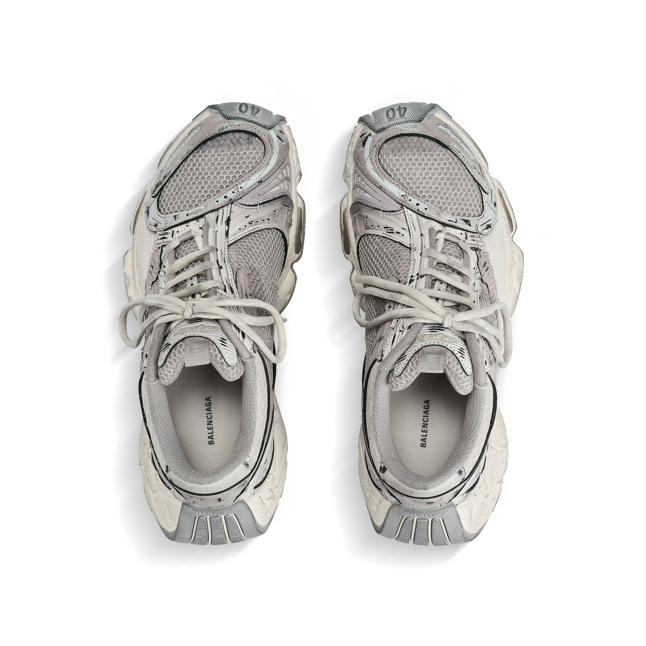 stapler sneaker
