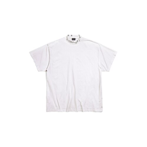 pierced t-shirt oversized