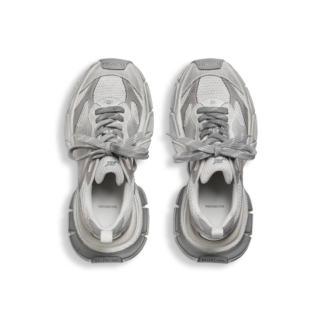 Women's 3xl Sneaker in Light Grey