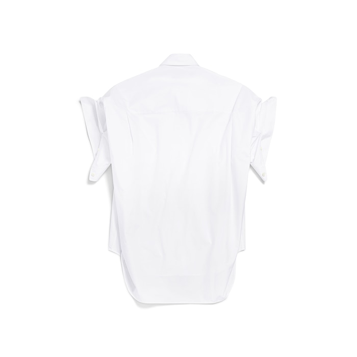 camicia con maniche con risvolto