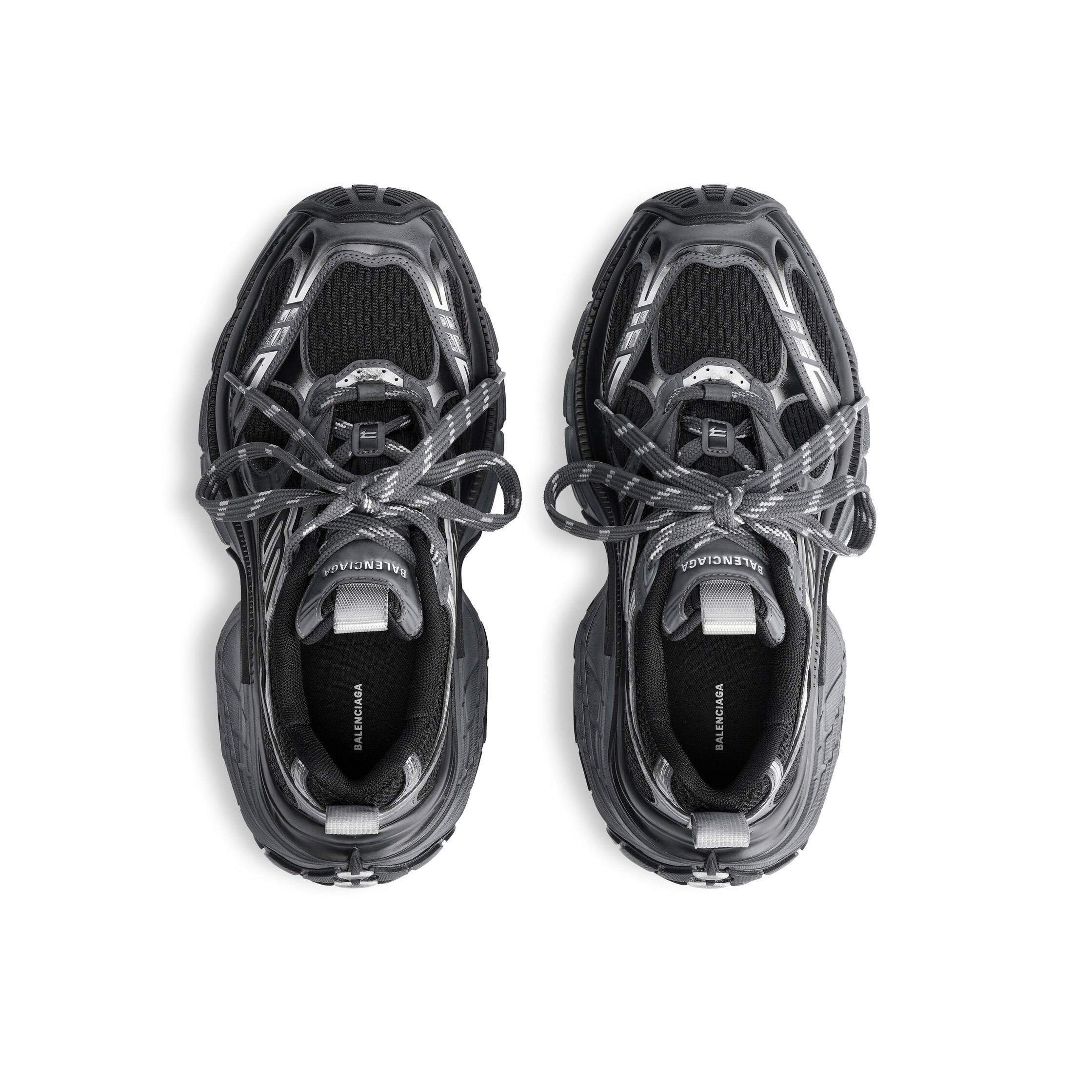 6xl sneaker