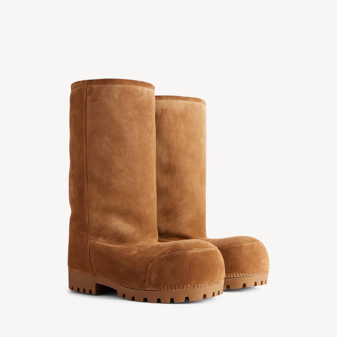 alaska fur high boot