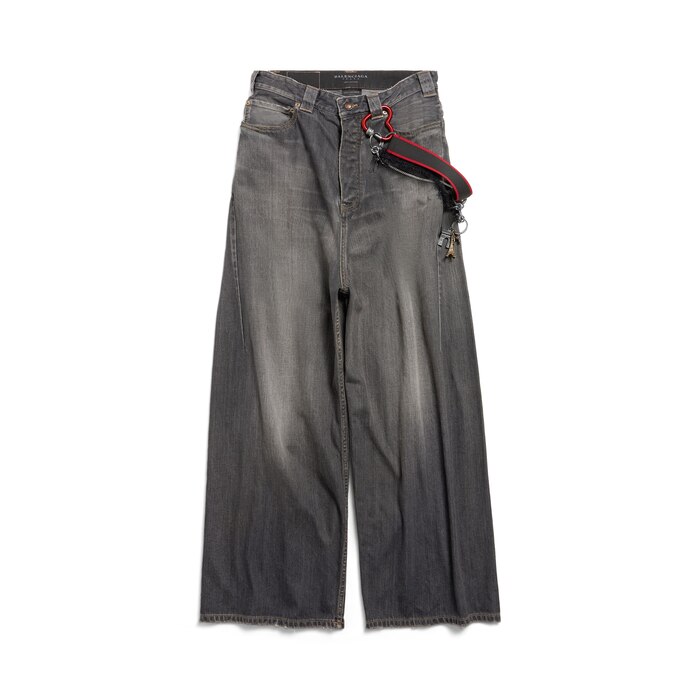charms baggy pants