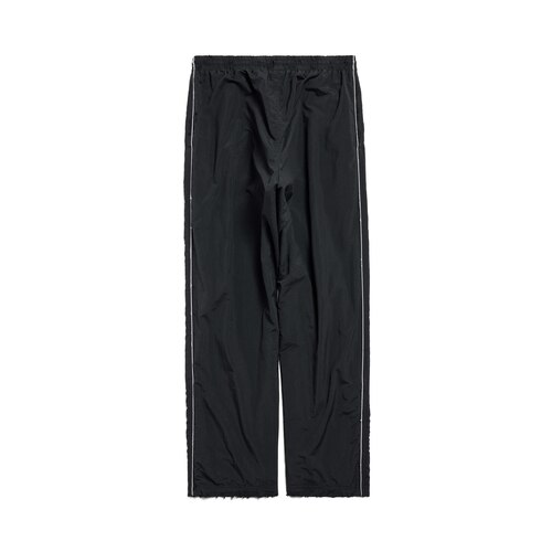 테크니컬 패브릭 소재의 스탠다드 스크립트 라지 트랙수트 팬츠