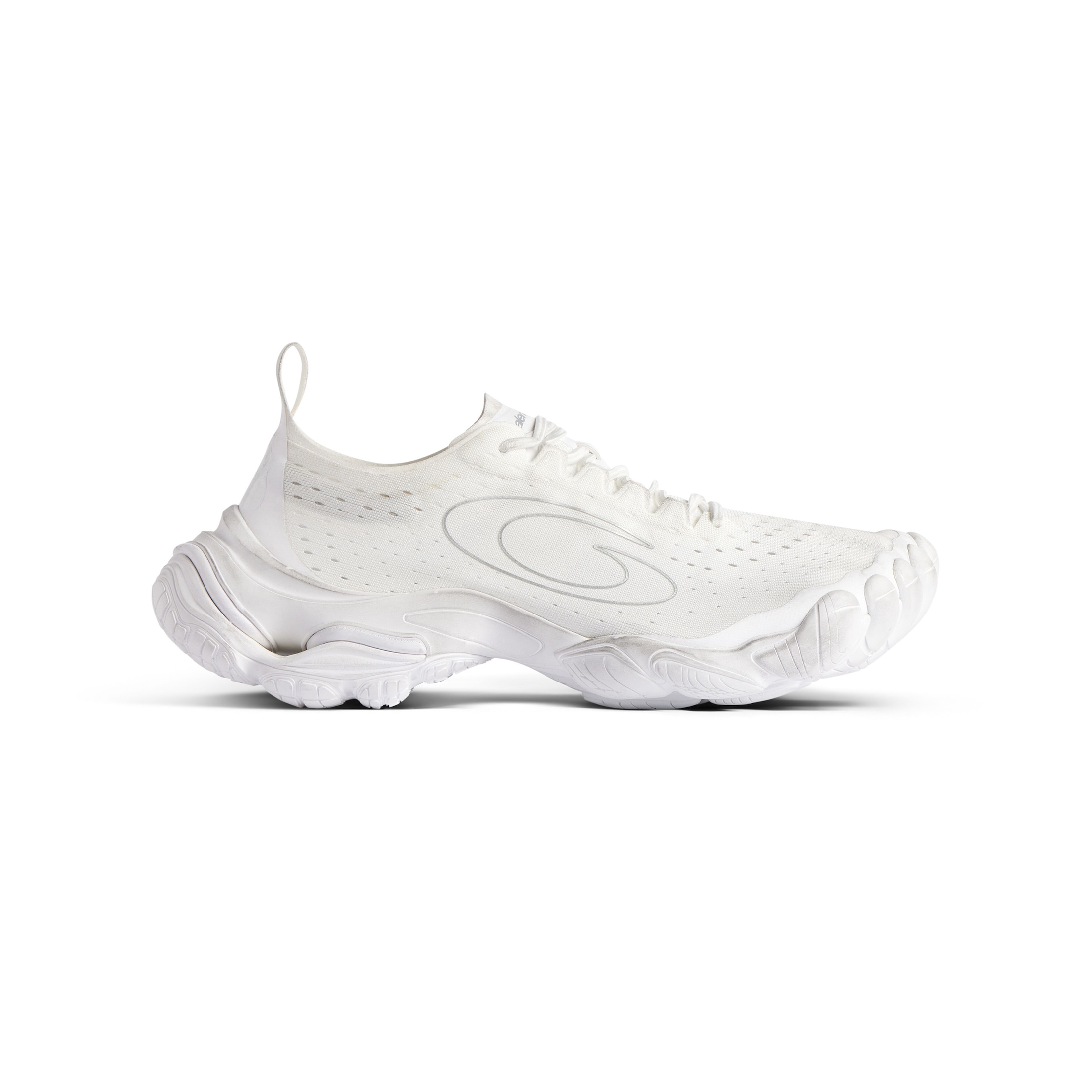 anatomic runner sneaker
