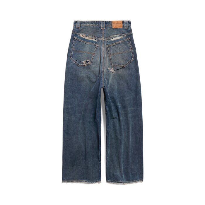 baggy pants