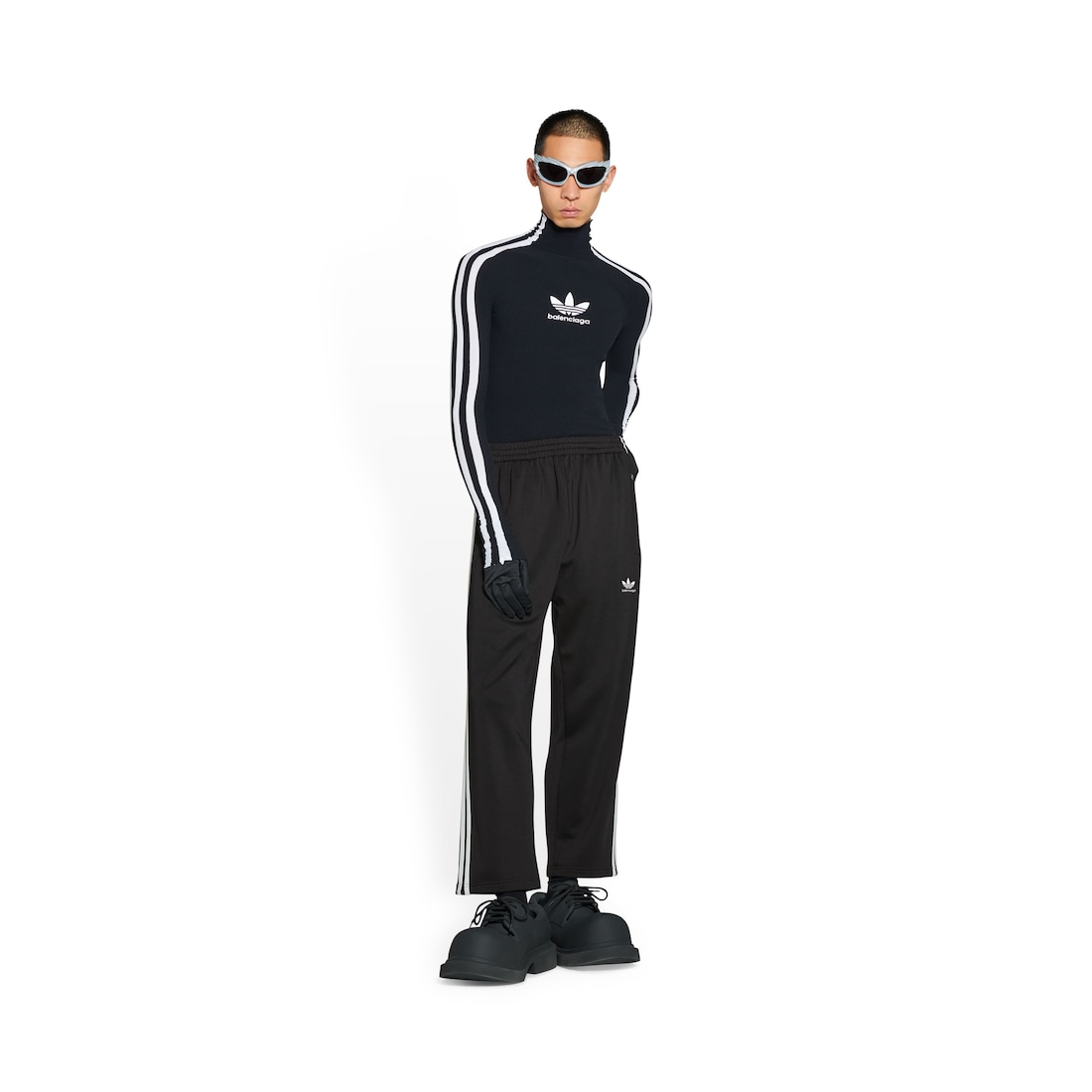 Men's Balenciaga / Adidas Cropped Sweatpants in Black | Balenciaga US