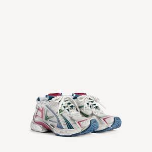 Runner Sneaker in White/Dark Green/Blue/Pink