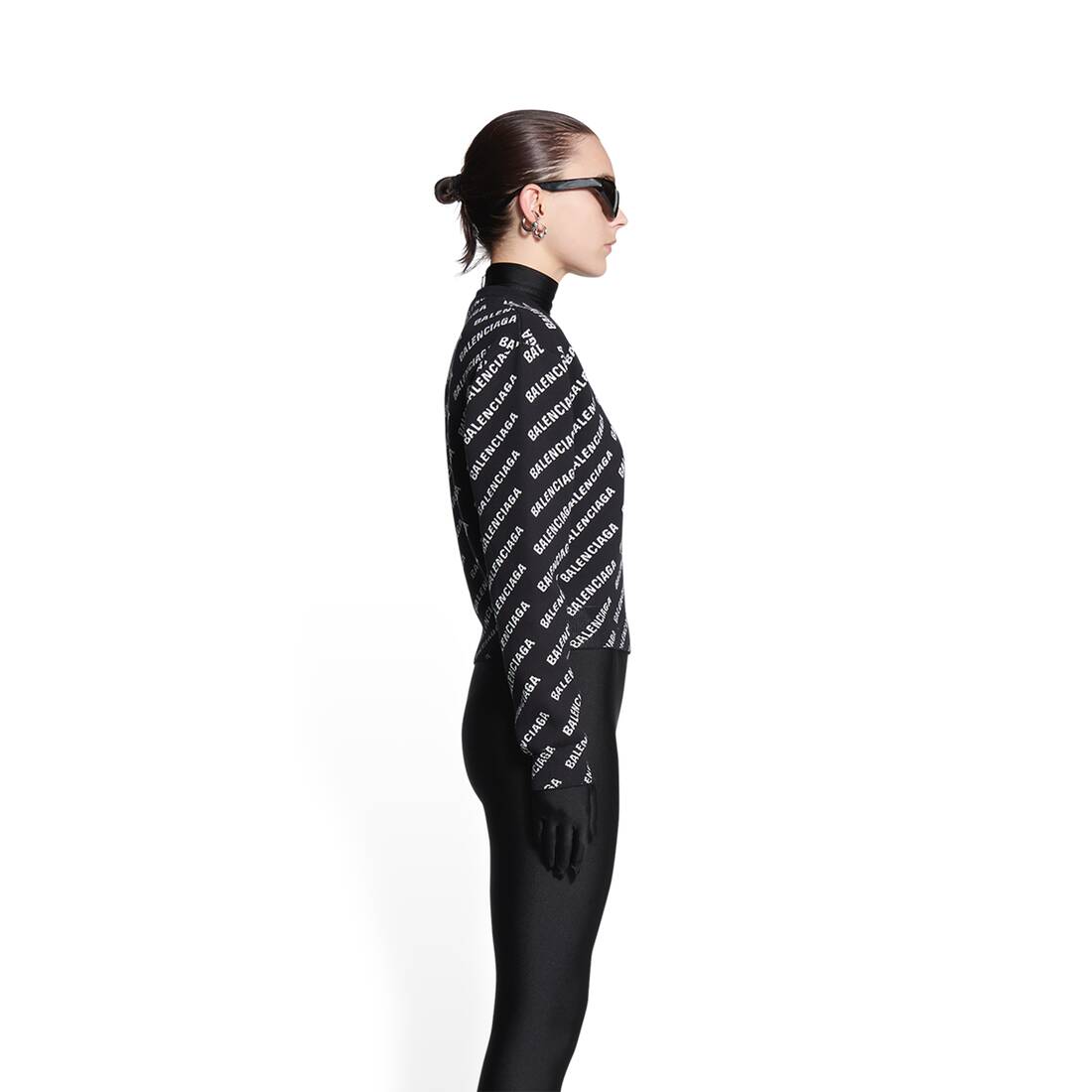 Louis Vuitton® Embossed Monogram Knit Pullover Black. Size S0