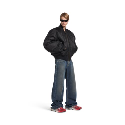 3xl toe spray sneaker