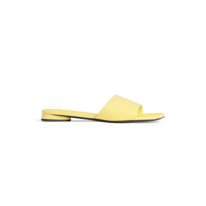 duty free flat sandal 