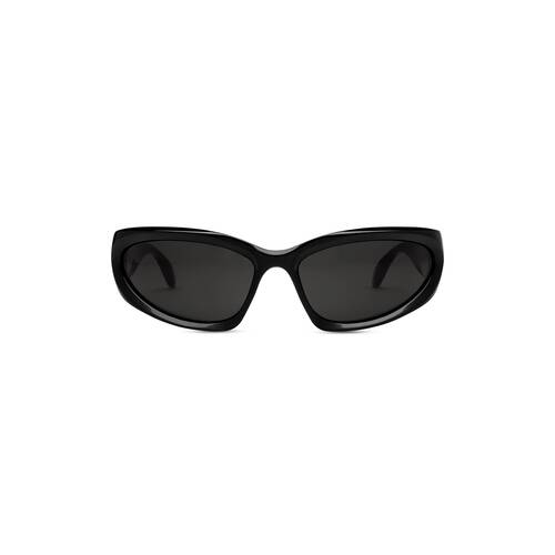 Swift Oval Sunglasses in Black | Balenciaga US