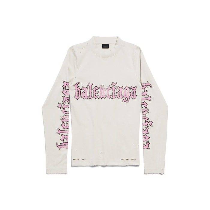 blackletter script fitted long sleeve t-shirt