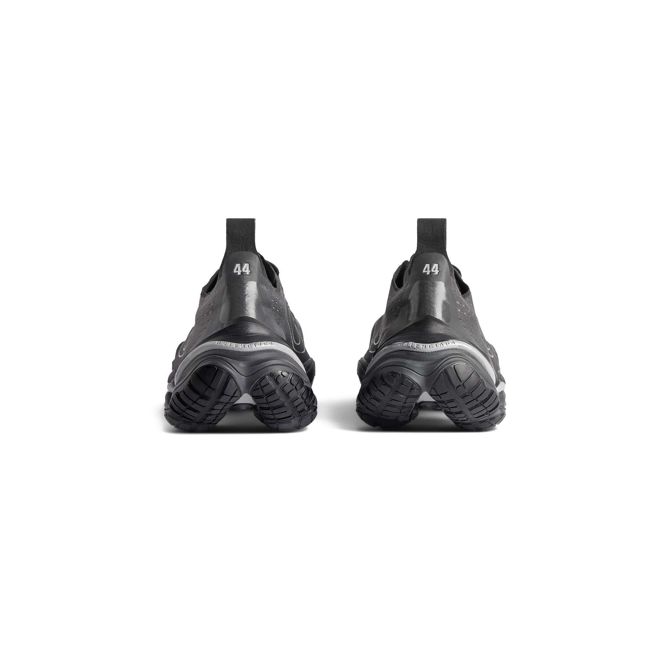 anatomic runner sneaker