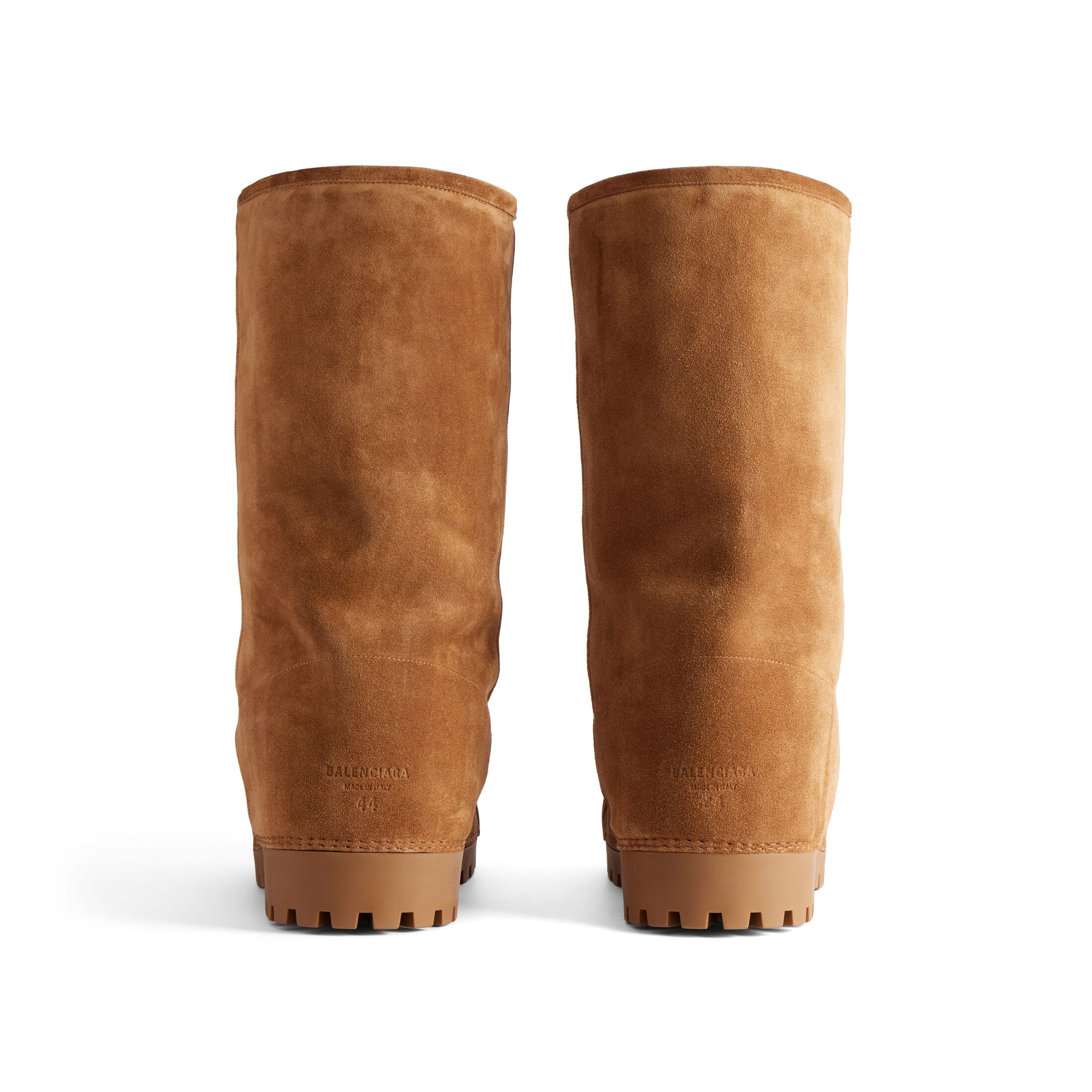 alaska fur high boot
