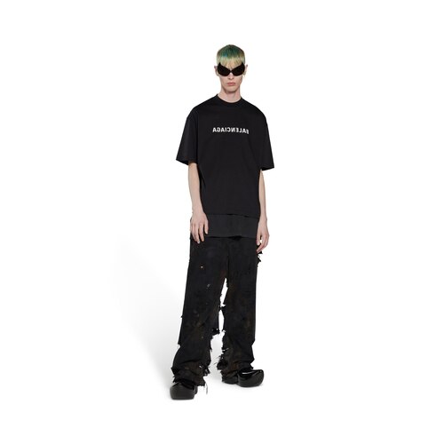 Mirror Balenciaga T-shirt Medium Fit in Black | Balenciaga NL