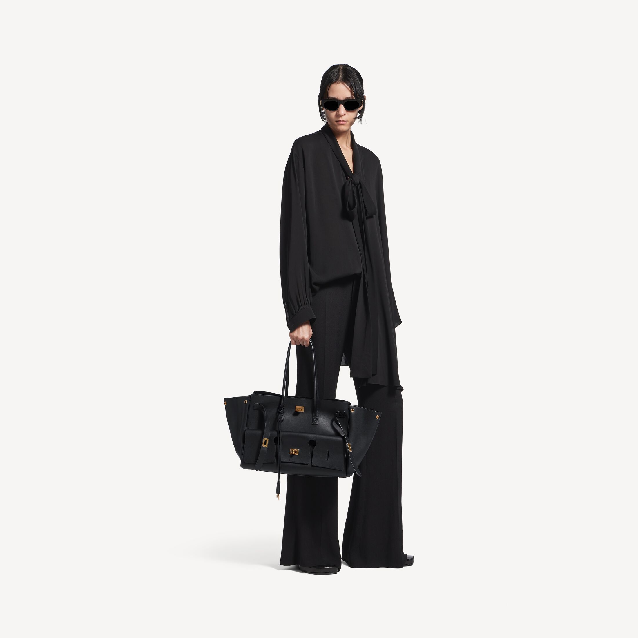 BEL AIR CARRY ALL BAG 29 IN BLACK NAPPA LAMBSKIN GOLD HARDWARE