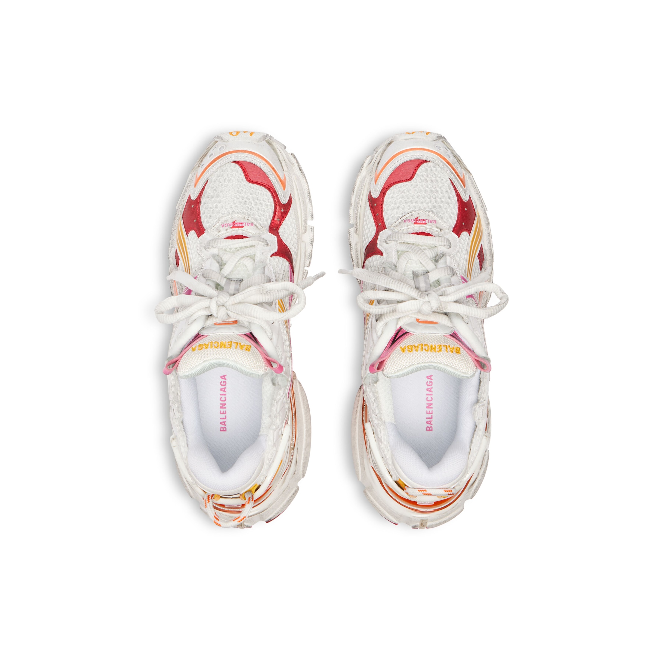 runner sneaker