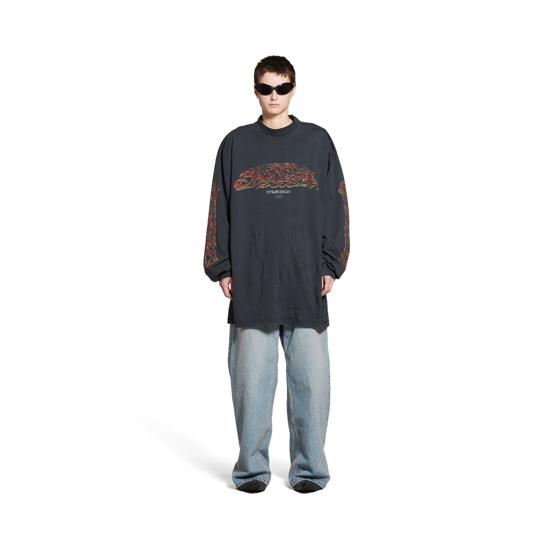 Offshore Long Sleeve T-shirt Oversized in Black Faded