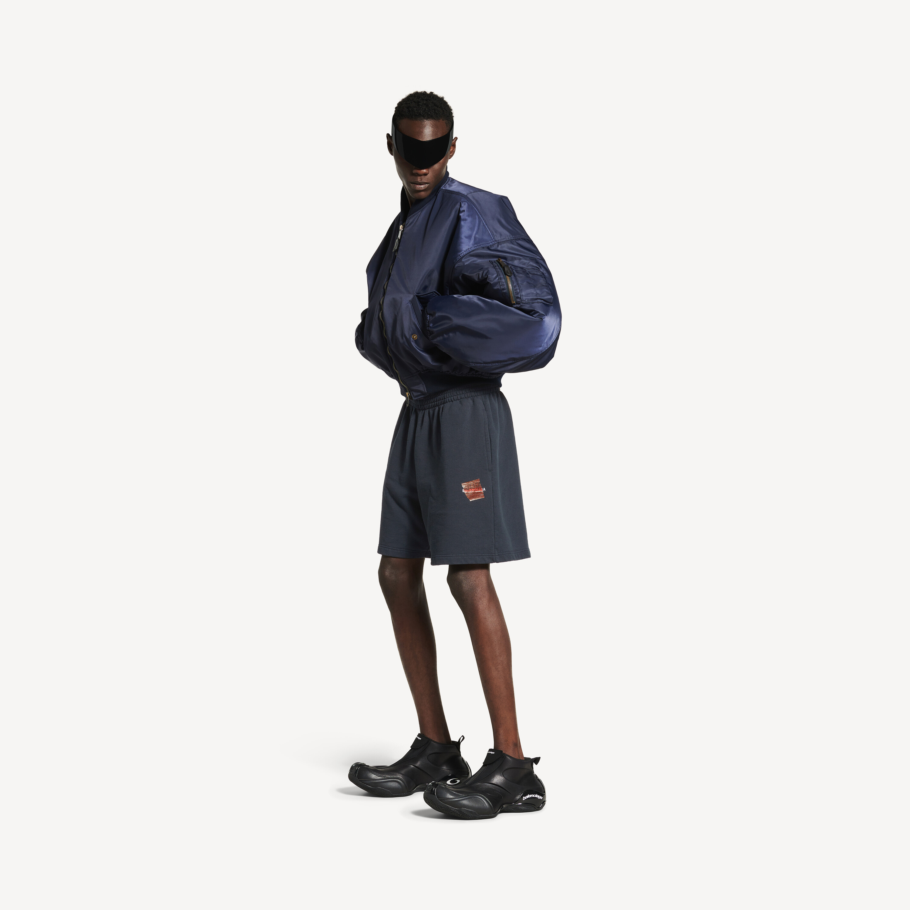 Summer 25 | Balenciaga US - Page 4