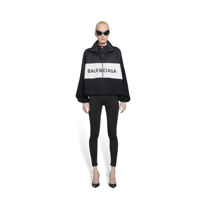 jaqueta de zíper em denim e nylon com logo