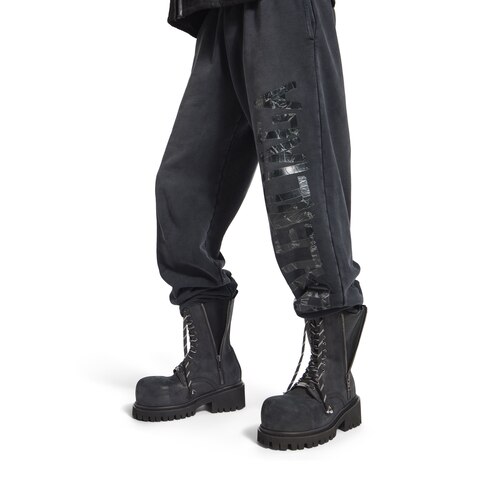 stivaletti con zip stomper