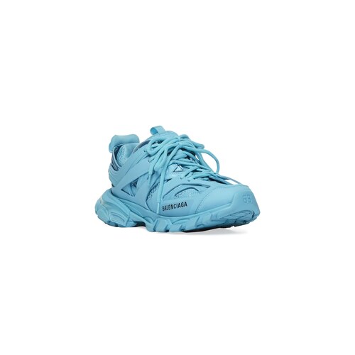 track sneaker