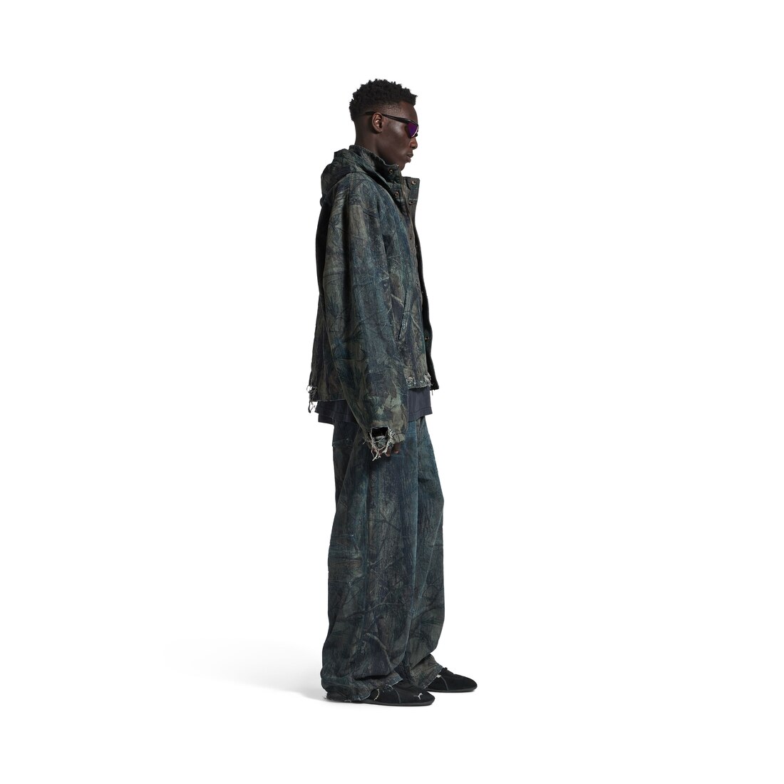 Men's Baggy Pants in Brown