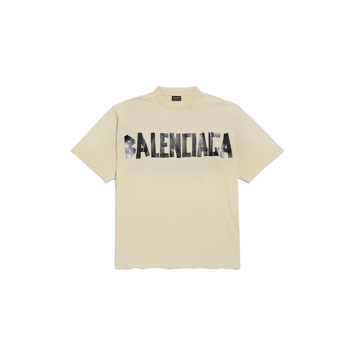 tape type tシャツ ミディアムフィット