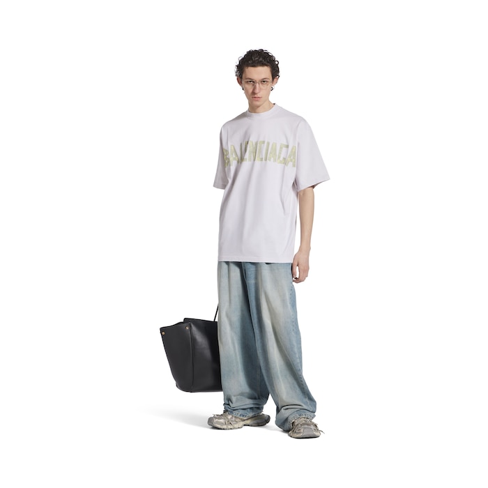 tape type t-shirt medium fit
