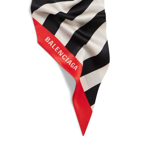 diagonal stripes scarf