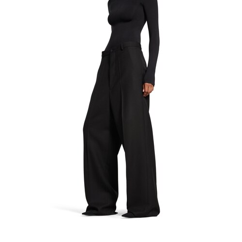 loose pants