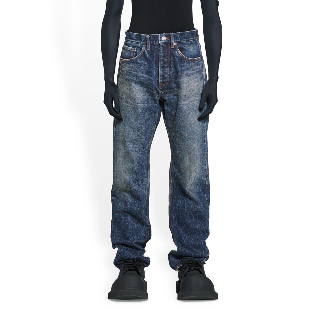 Men's Relaxed Jeans in Navy Blue