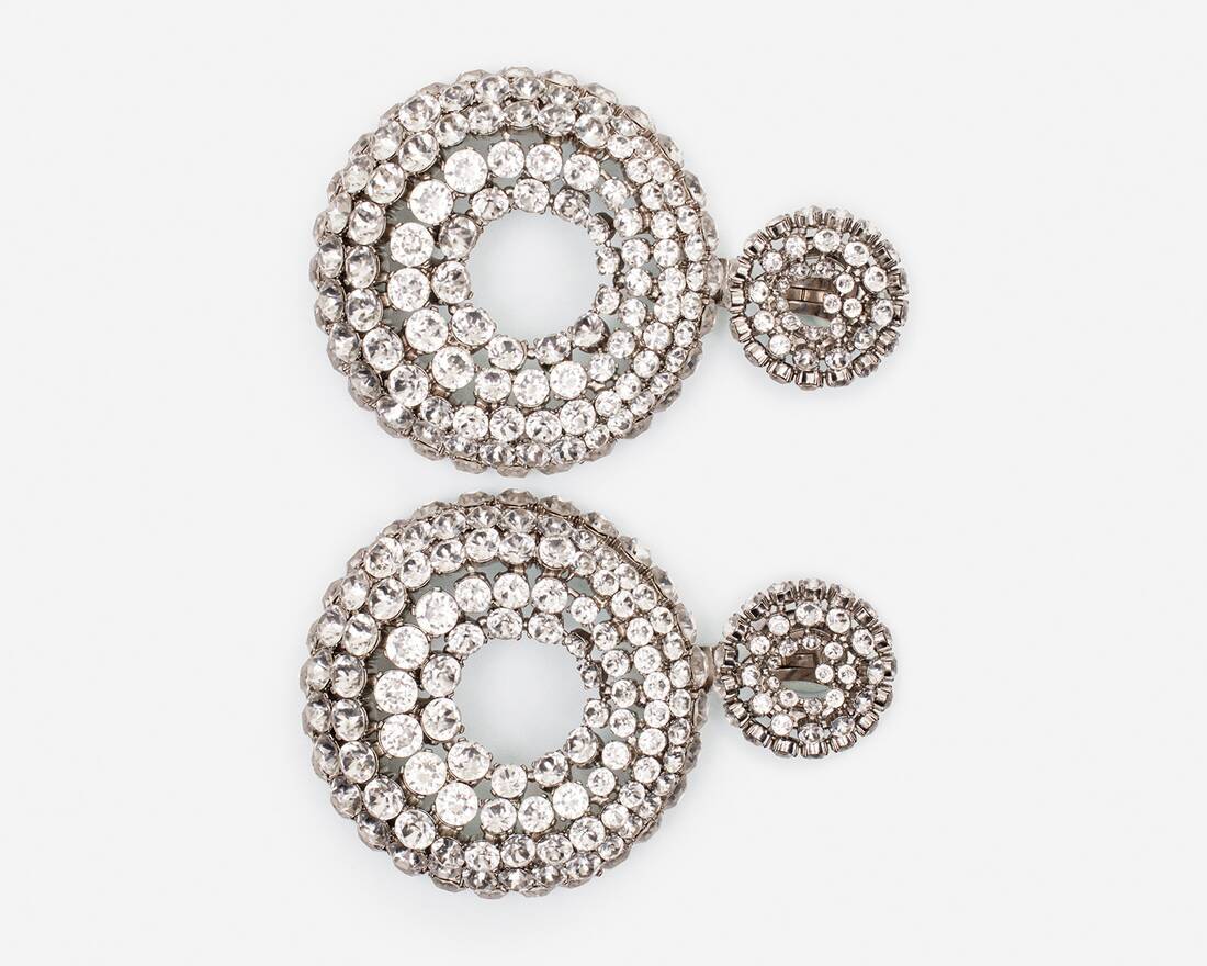 Buy Karatcart Women Silver Tone Metallic Finish Floral Stud Earrings Online