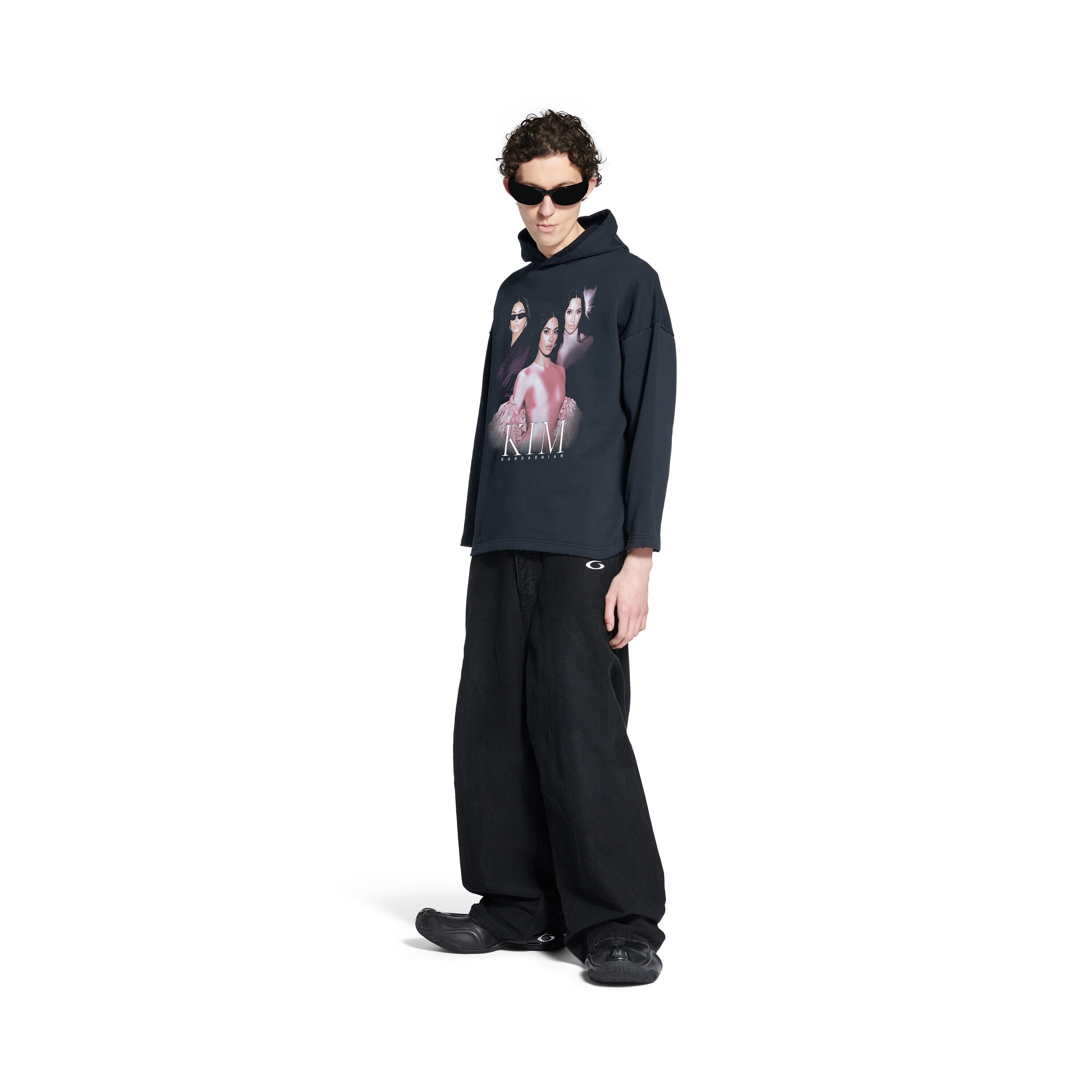 【BALENCIAGA】Kim K No Rib Hoodie ジップアップ フーディ Kim K No Rib Hoodie in Faded Black | Balenciaga US