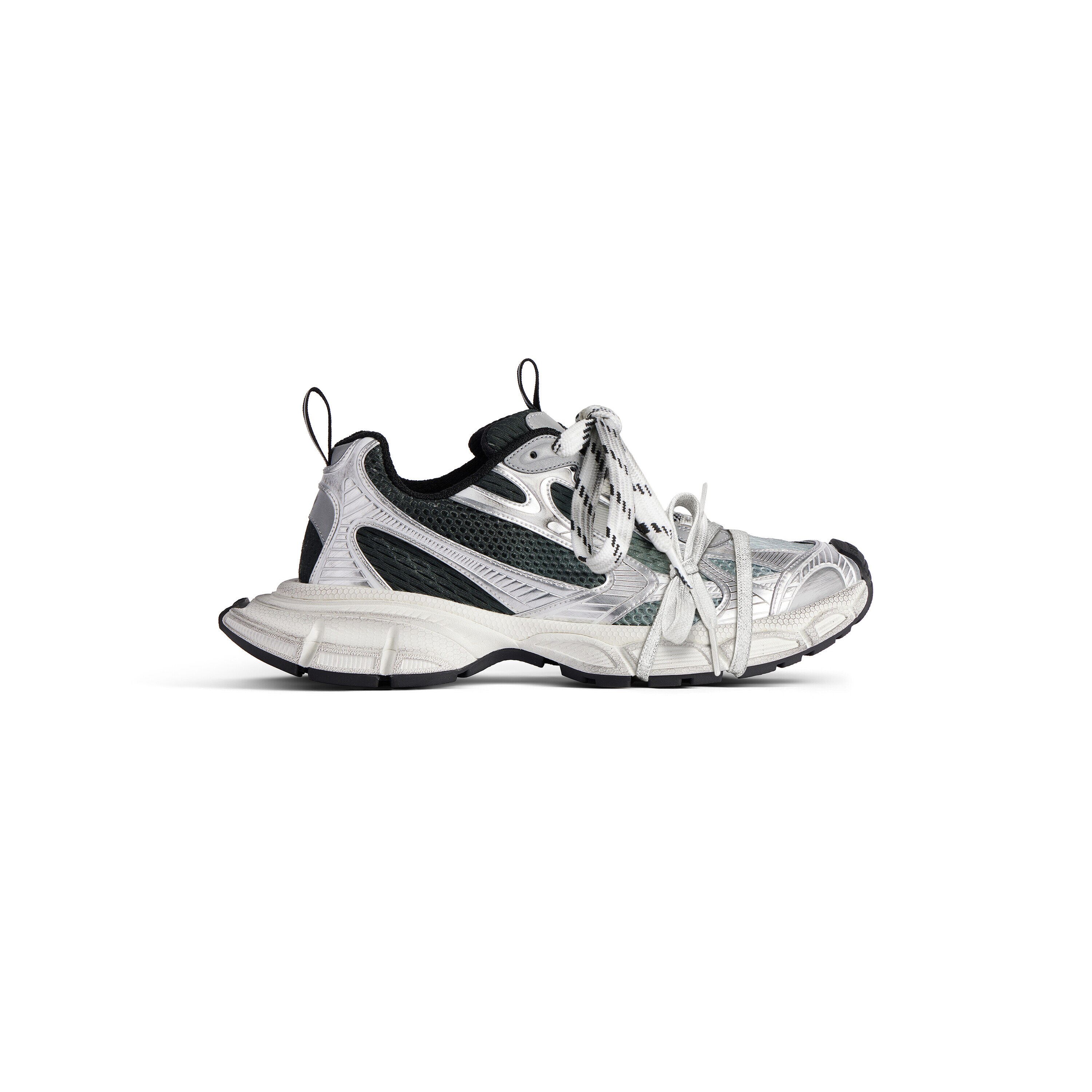 Women's 3xl Gradient Sneaker in Black/grey/white